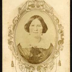 Carte de Visite of Civil War-Era Woman